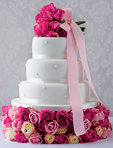 WEDDING CAKE