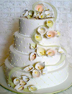 WEDDING CAKE